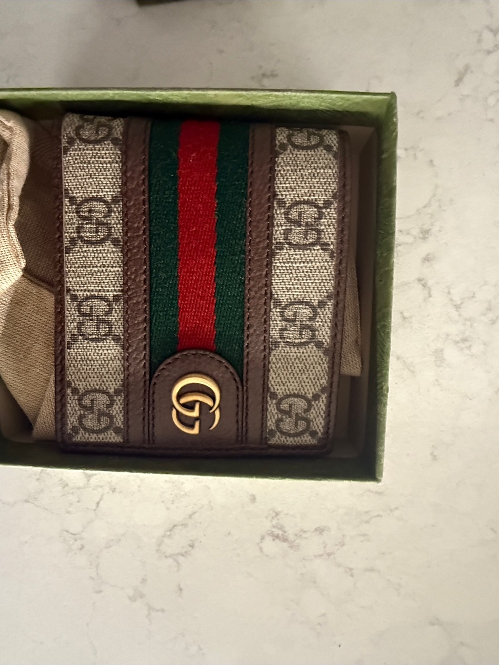 Men Accessories Subcategory Identification